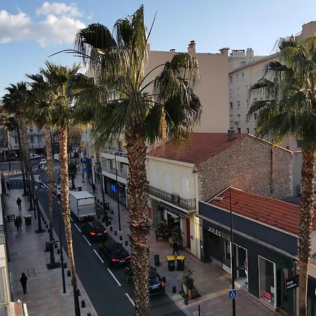 Semesterbostad Centre Le Milagro 3 Antibes